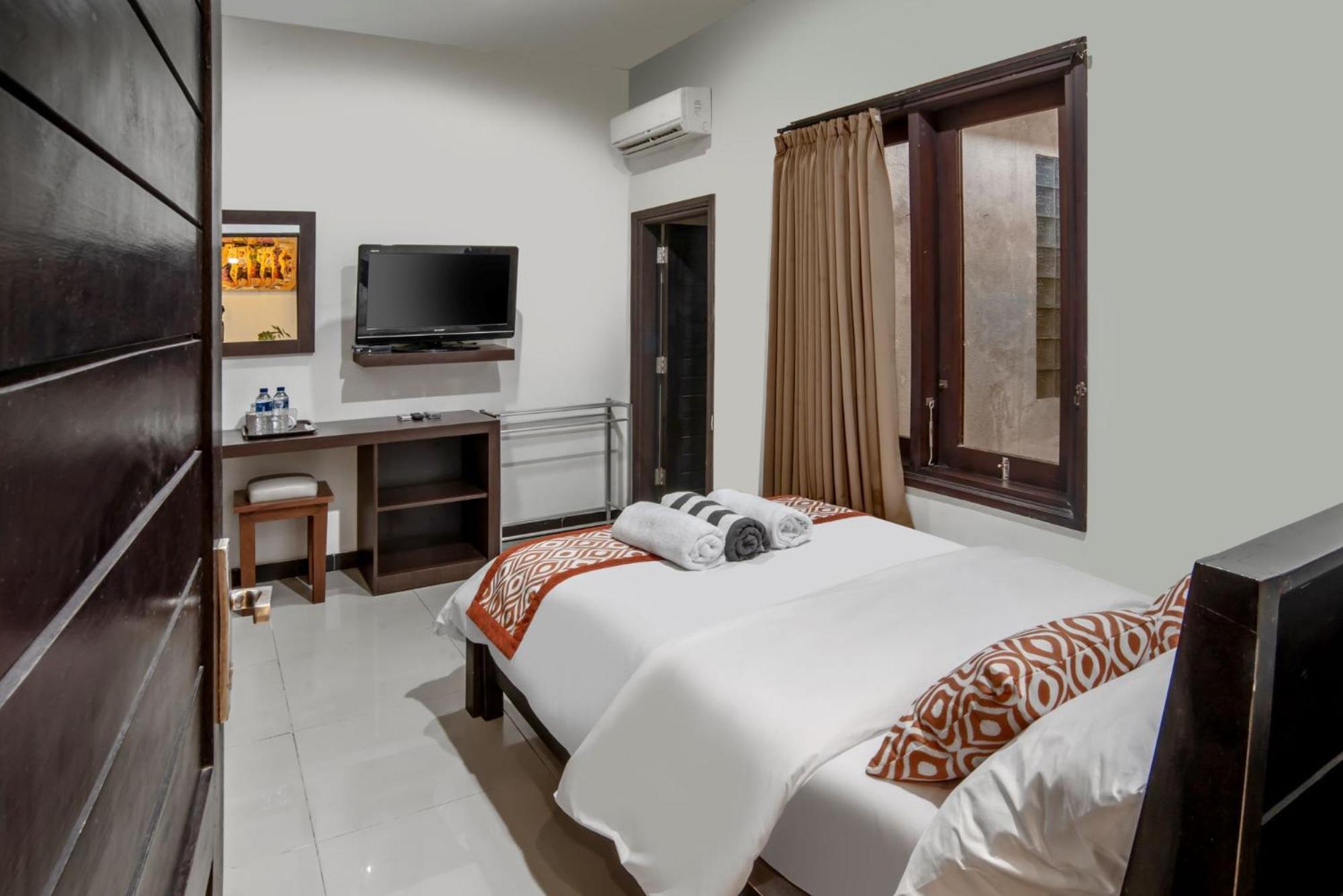 Pondok Arya Kuta Villas By Kamara Exterior foto
